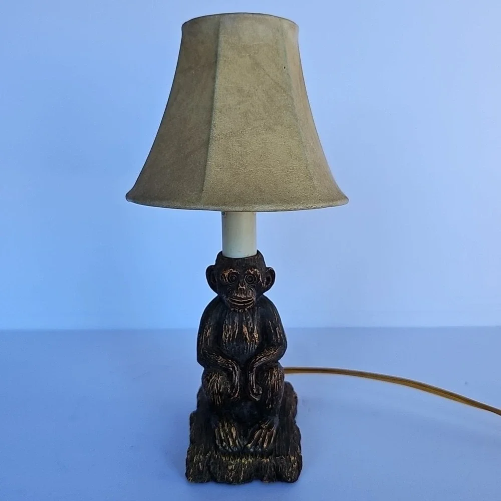 Vtg Art Deco Seated Sitting Monkey Table Lamp Nightlight with Lampshade 1963